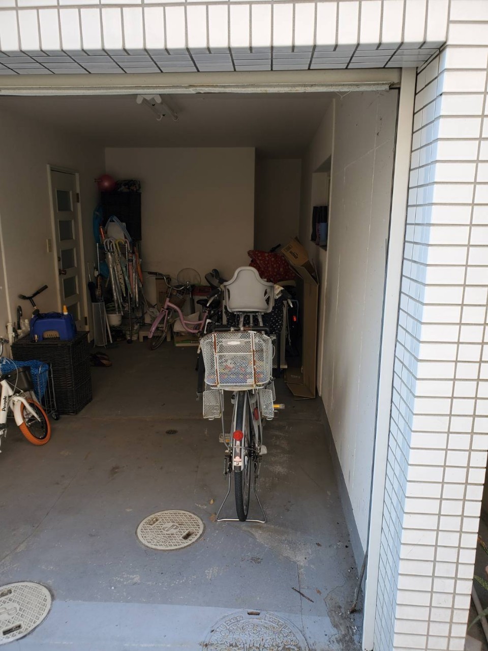 四條畷市にてガレージ改装の施工前写真